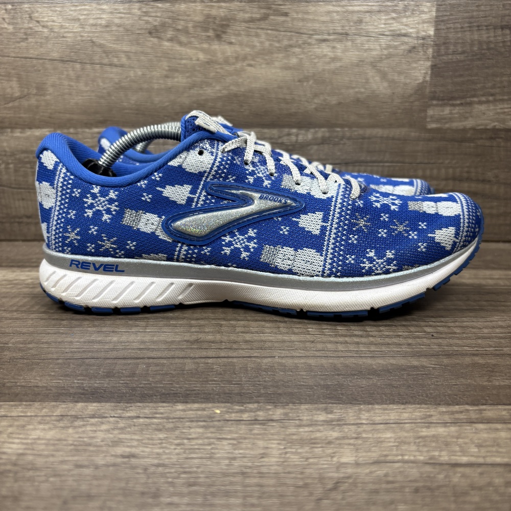 Brooks Revel 3 Christmas Blue Gray Womens US Size 9 1203021B477 Running Shoes
